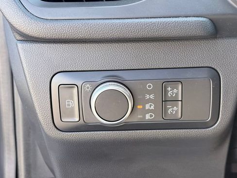 Used 2021 Ford Escape SE FWD image 21