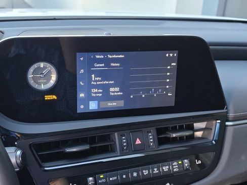 Certified 2025 Lexus ES 350 w/ Premium Package FWD image 16