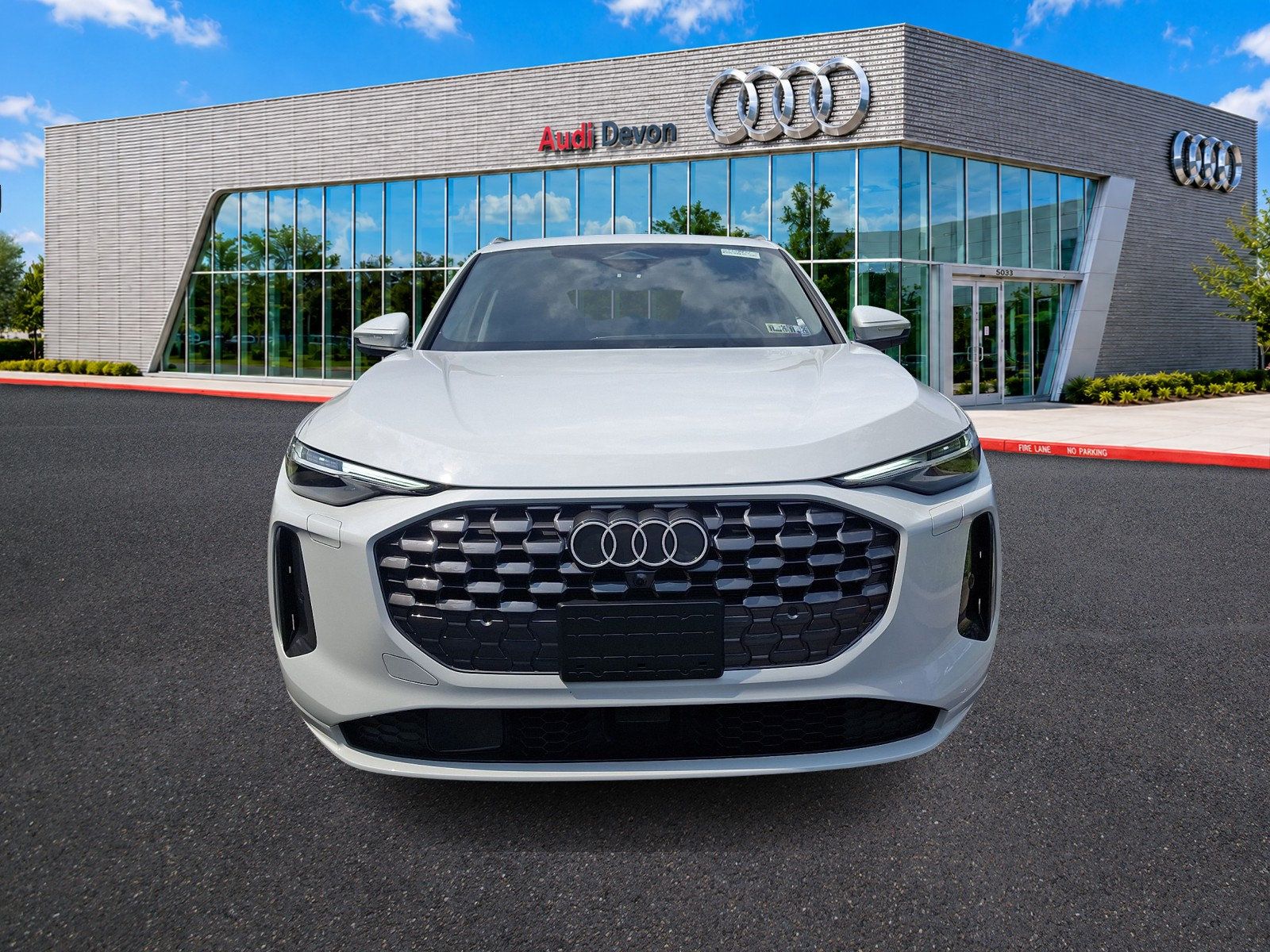 Certified 2025 Audi Q5 Premium w/ Premium Plus AWD/4WD image 2