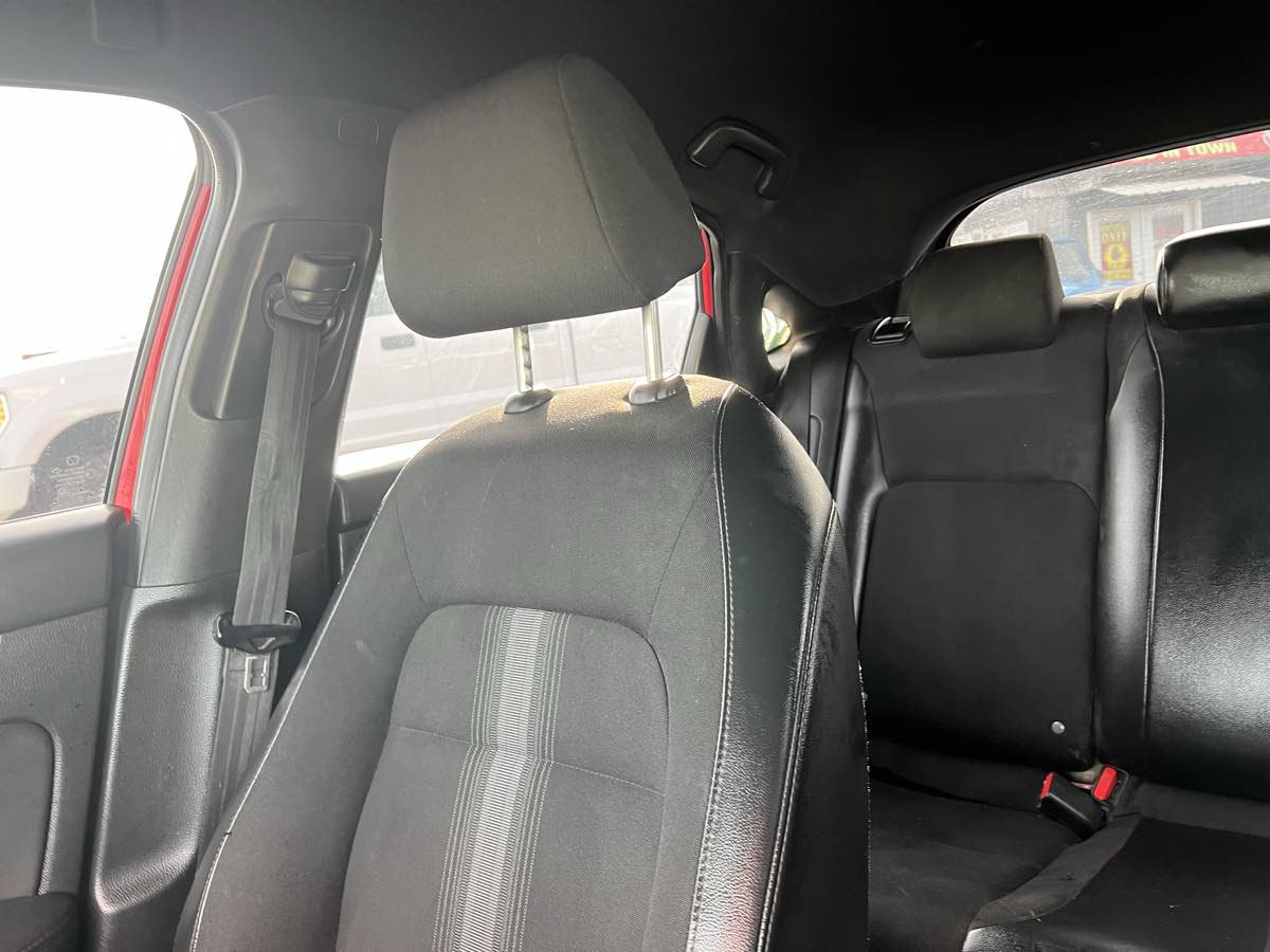 Used 2022 Honda Civic Sport image 12