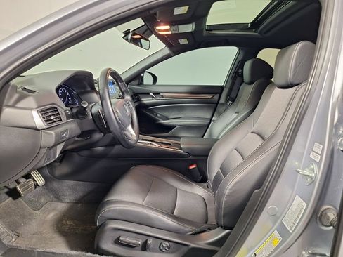 Used 2021 Honda Accord Sport image 11