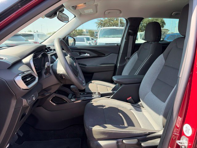 Used 2023 Chevrolet TrailBlazer LS FWD image 11