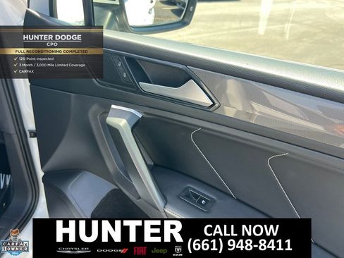 Used 2024 Volkswagen Tiguan SE AWD/4WD image 19