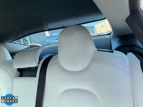 Used 2019 Tesla Model 3 Long Range image 30