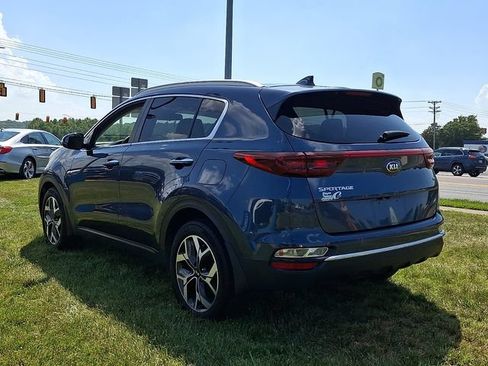 Used 2020 Kia Sportage EX FWD image 4