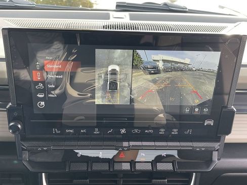 New 2026 GMC Hummer EV 4x4 Crew Cab image 15