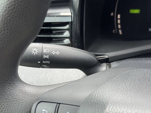 Used 2025 Toyota Camry LE FWD image 38