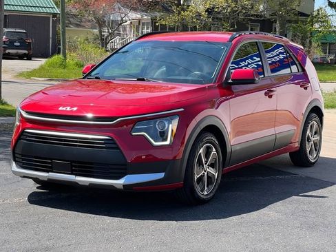 Used 2023 Kia Niro EX FWD image 38
