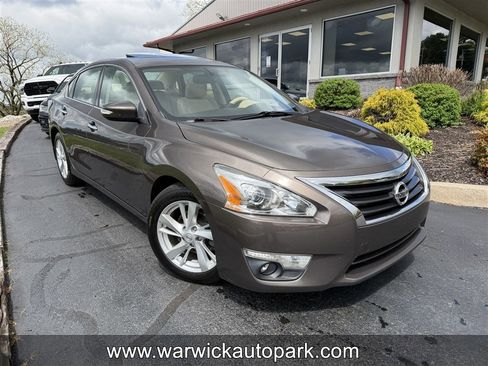 Used 2015 Nissan Altima 2.5 SL w/ Technology Package FWD image 1