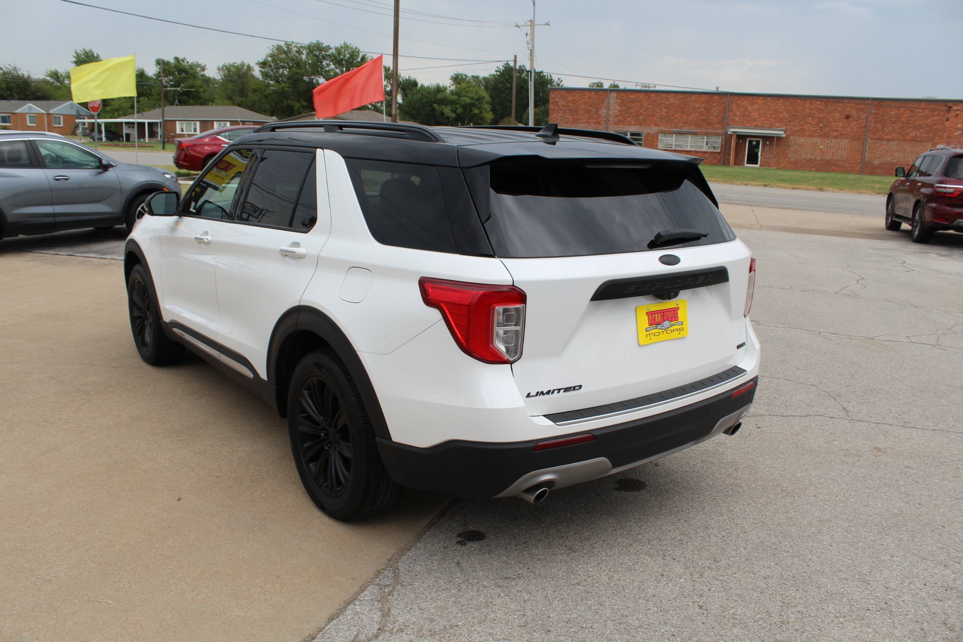 Used 2020 Ford Explorer Limited AWD/4WD image 59