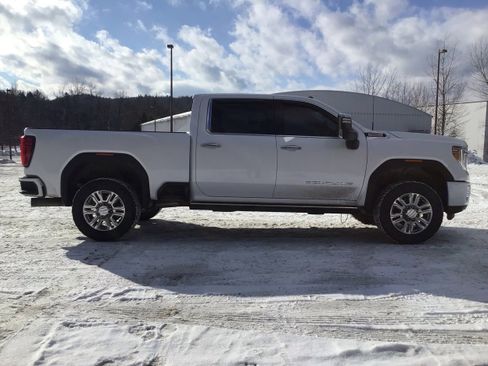 Used 2023 GMC Sierra 3500 Denali w/ Denali Ultimate Package image 8