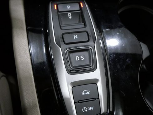 Used 2021 Honda Pilot Touring image 23