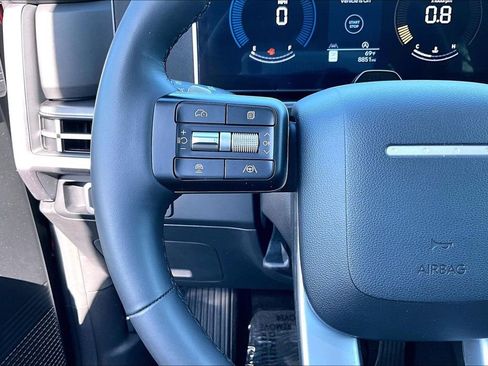 Used 2025 Hyundai Santa Fe XRT image 18