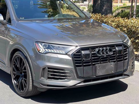 Used 2020 Audi Q7 3.0T Prestige w/ Prestige Package AWD/4WD image 53