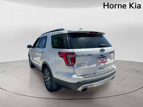 Used 2017 Ford Explorer Platinum AWD/4WD image 5