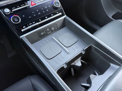 Used 2025 Hyundai Santa Fe SEL image 44