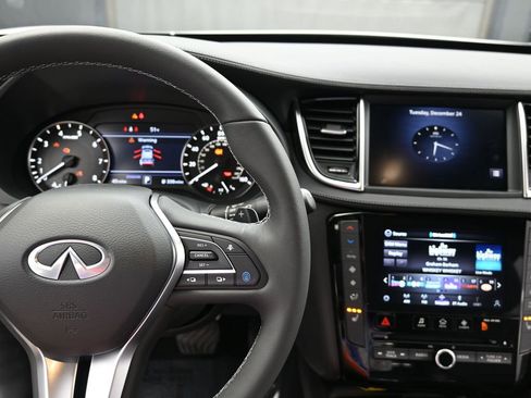 Used 2025 INFINITI QX55 Luxe w/ Cargo Package image 15