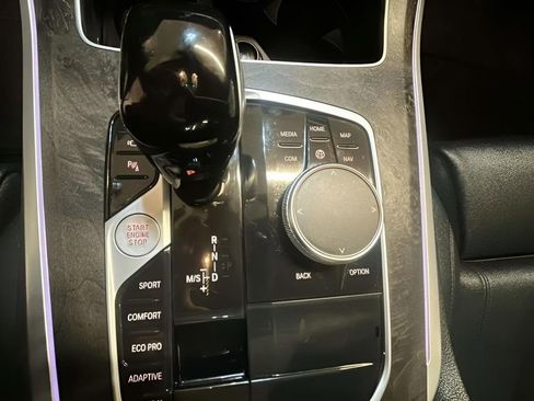 Used 2022 BMW X5 sDrive40i w/ Premium Package image 26