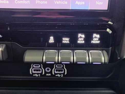 New 2026 RAM 2500 Big Horn AWD/4WD image 30