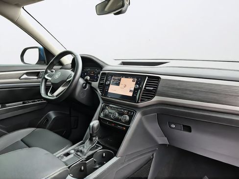 Used 2021 Volkswagen Atlas SEL FWD image 34