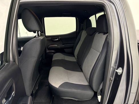 Used 2021 Toyota Tacoma TRD Off-Road w/ Technology Package image 24