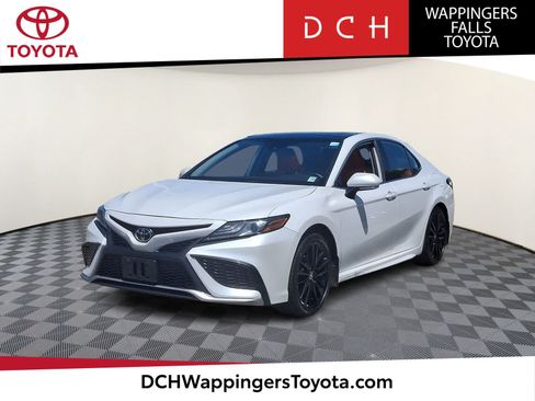 Used 2021 Toyota Camry XSE AWD/4WD image 1