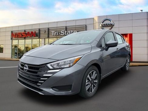 New 2025 Nissan Versa SV w/ Trunk Package image 2