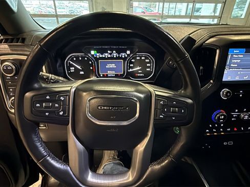 Used 2021 GMC Sierra 1500 Denali w/ Driver Alert Package II image 30