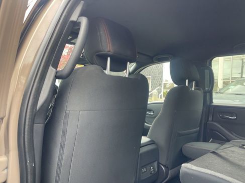 Certified 2023 Nissan Frontier PRO-4X AWD/4WD image 22