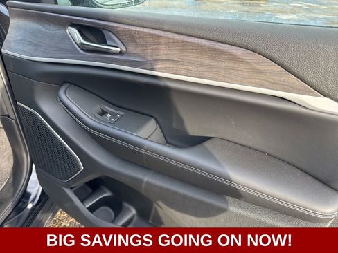 New 2025 Jeep Grand Cherokee Limited image 49