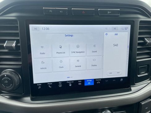 Used 2024 Ford F150 XLT image 17