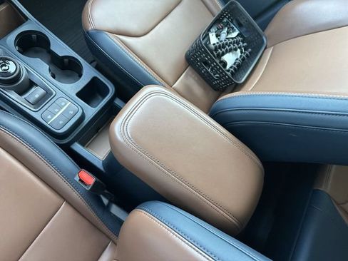 Certified 2023 Ford Maverick Lariat w/ Lariat Luxury Package AWD/4WD image 21