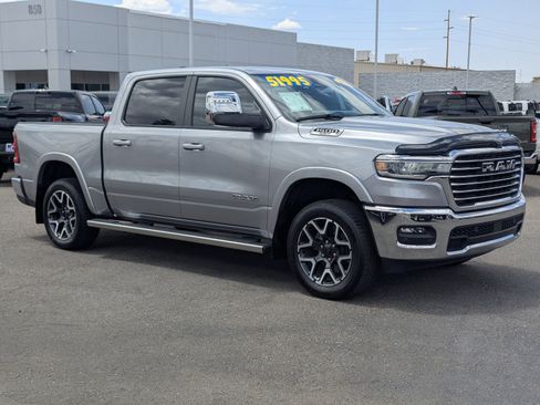 Used 2025 RAM 1500 Laramie w/ Trailer Tow Group AWD/4WD image 1