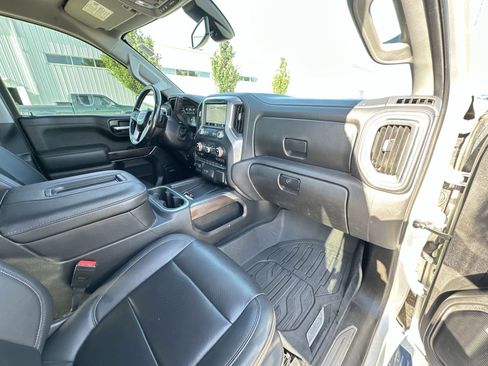 Used 2021 GMC Sierra 1500 SLT w/ SLT Premium Plus Package AWD/4WD image 29