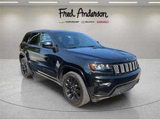 Used 2017 Jeep Grand Cherokee Altitude image 1