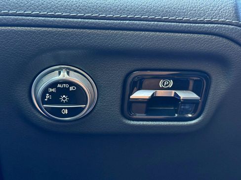 Used 2023 Mercedes-Benz EQS 450+ Sedan image 17