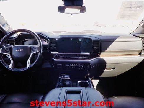 Used 2022 Chevrolet Silverado 1500 LT Trail Boss w/ LT Trail Boss Premium Package image 11