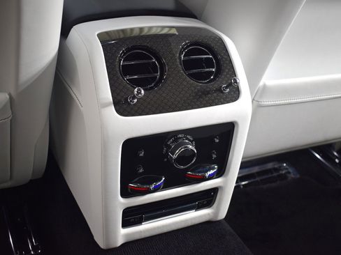 Certified 2022 Rolls-Royce Ghost Black Badge image 19