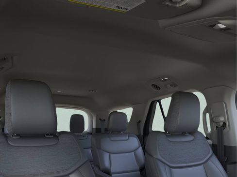 New 2026 Ford Explorer Active w/ Active Comfort Package AWD/4WD image 17