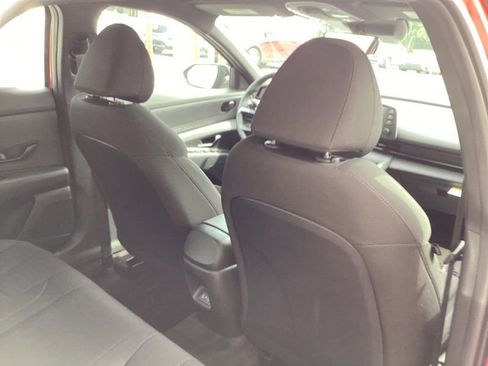 New 2025 Hyundai Elantra Sport FWD image 14
