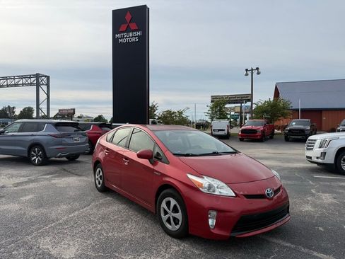Used 2013 Toyota Prius Two image 1