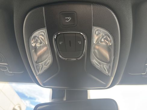 New 2026 Jeep Compass Trailhawk image 19