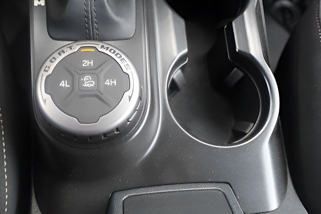 Used 2024 Ford Bronco Big Bend AWD/4WD image 89