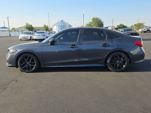Used 2022 Honda Civic Sport image 4
