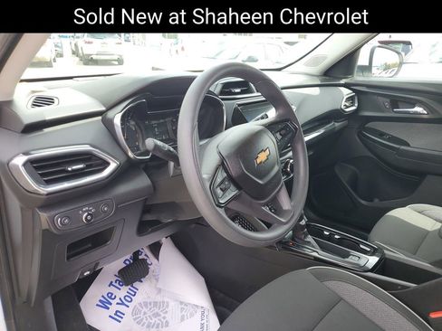 Certified 2023 Chevrolet TrailBlazer LT w/ Convenience Package AWD/4WD image 8