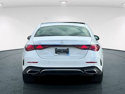 Used 2025 Mercedes-Benz E 350 Sedan image 6