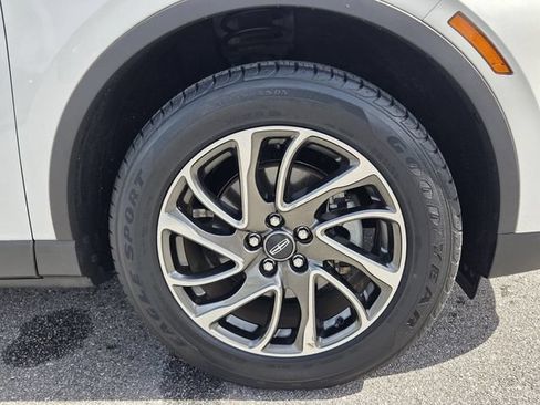 Used 2020 Lincoln Corsair FWD w/ Equipment Group 101A image 11