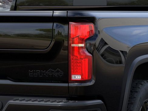 New 2026 Chevrolet Silverado 2500 High Country w/ High Country Premium Package AWD/4WD image 11