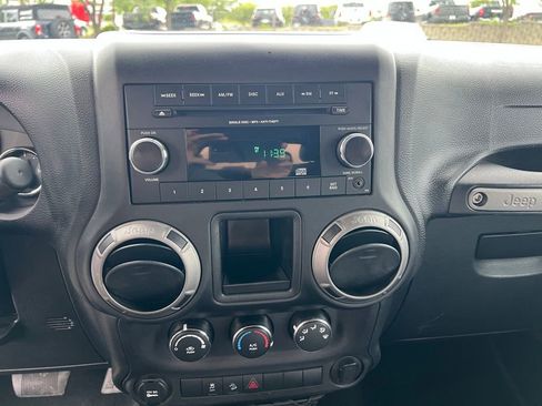 Used 2017 Jeep Wrangler Sport w/ Trailer Tow Group image 29