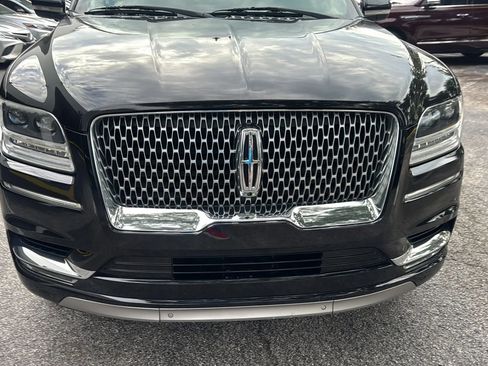 Used 2019 Lincoln Navigator Select RWD image 40